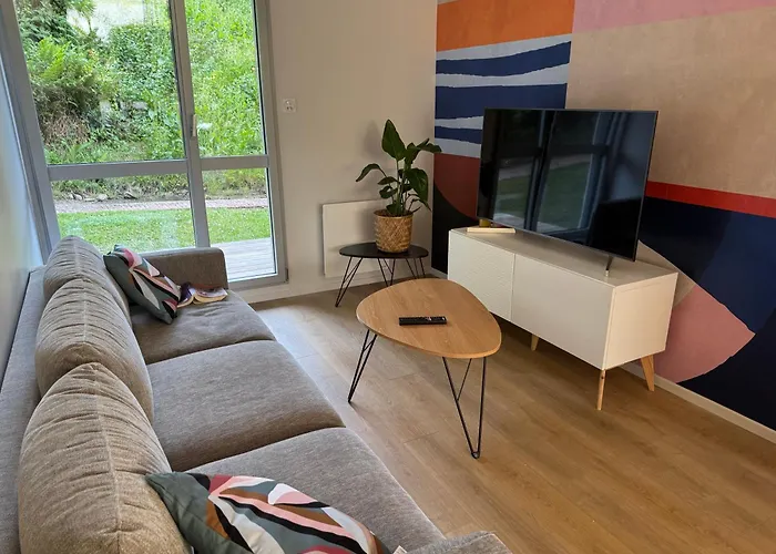 דירה Au Coeur Du Vieux Port De פורניק