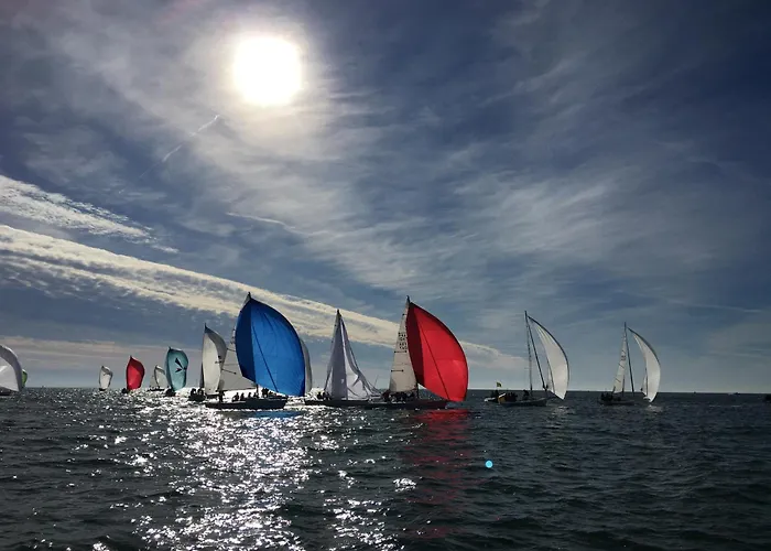 דירה Au Coeur Du Vieux Port De *