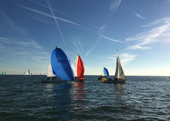 Au Coeur Du Vieux Port De דירה *